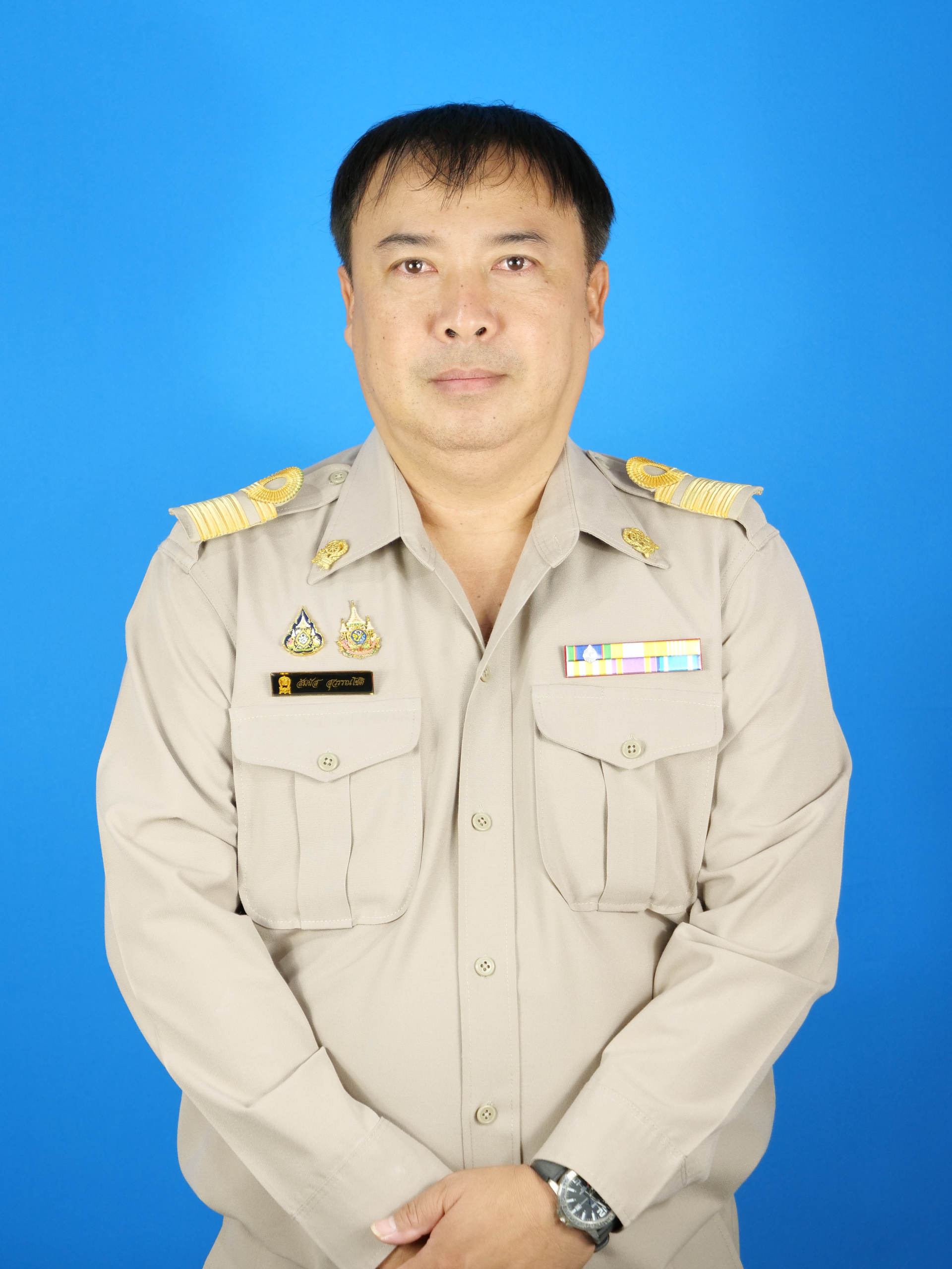 นายสัมผัส สุวรรณโชติ